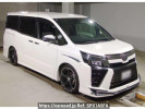 Toyota Voxy ZRR80W