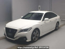 Toyota Crown Hybrid AZSH20