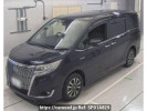 Toyota Esquire ZWR80G