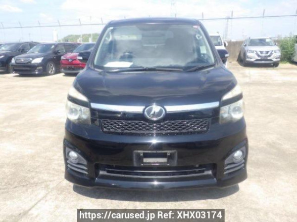 Used 2010 AT toyota voxy ZRR70W Image[1]
