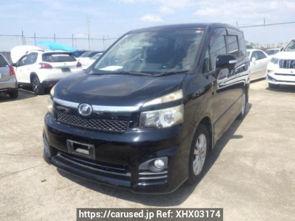 Used 2010 AT toyota voxy ZRR70W Image[2]