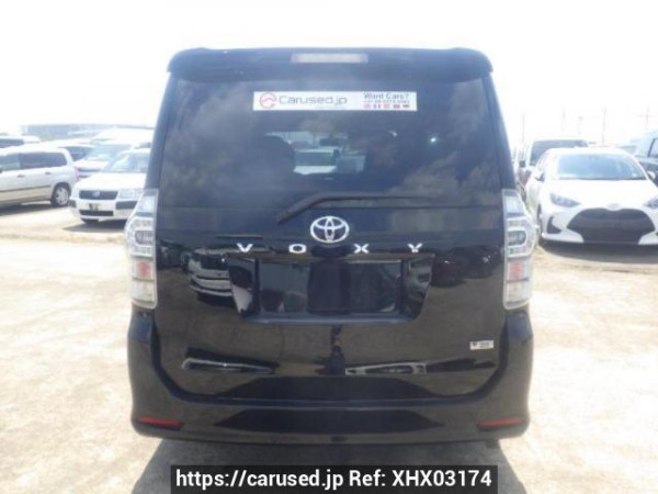Used 2010 AT toyota voxy ZRR70W Image[5]