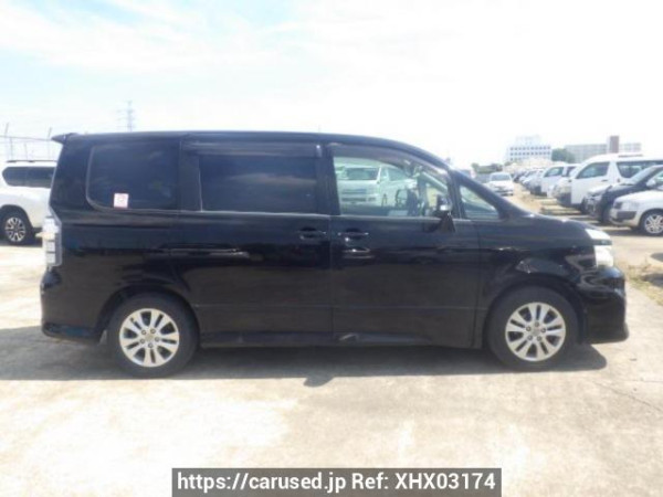 Used 2010 AT toyota voxy ZRR70W Image[7]