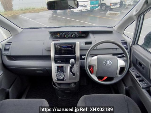 Used 2007 AT toyota noah ZRR70G Image[20]