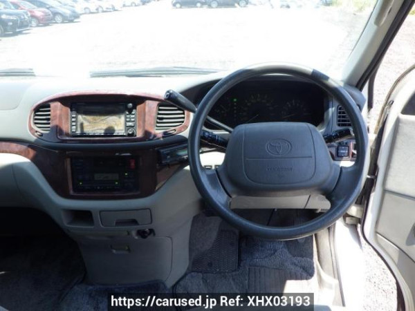 Used 1998 AT toyota regius-wagon RCH41W Image[30]
