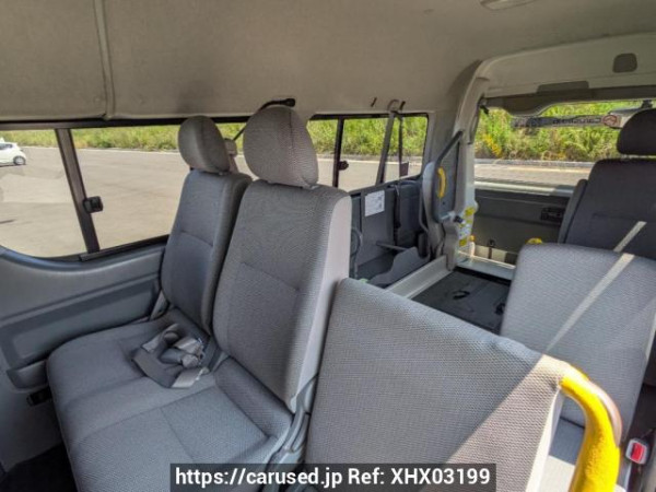 Used 2006 AT toyota regiusace-van KDH205K Image[13]