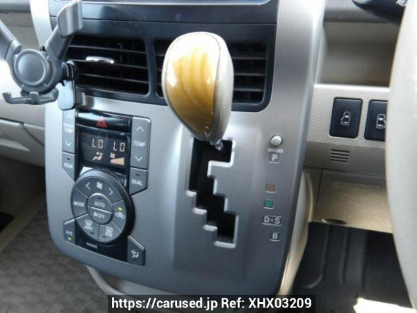 Used 2008 AT toyota noah ZRR70W Image[24]