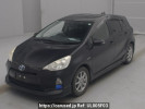 Toyota Aqua NHP10