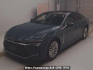 Toyota Crown AZSH32