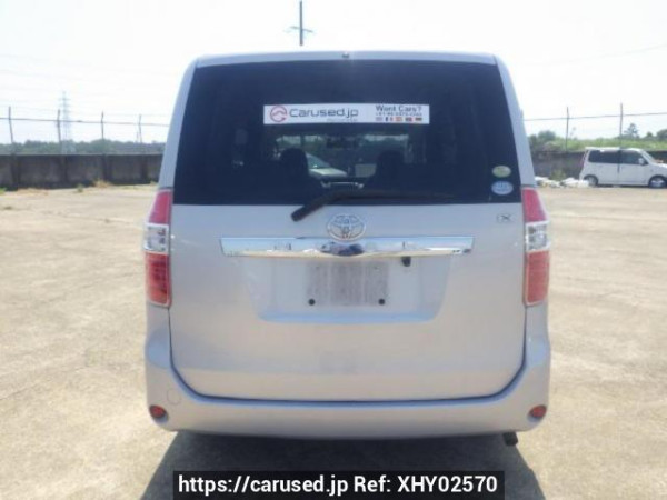 Used 2010 AT toyota noah ZRR70G Image[5]