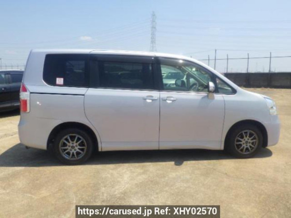 Used 2010 AT toyota noah ZRR70G Image[7]