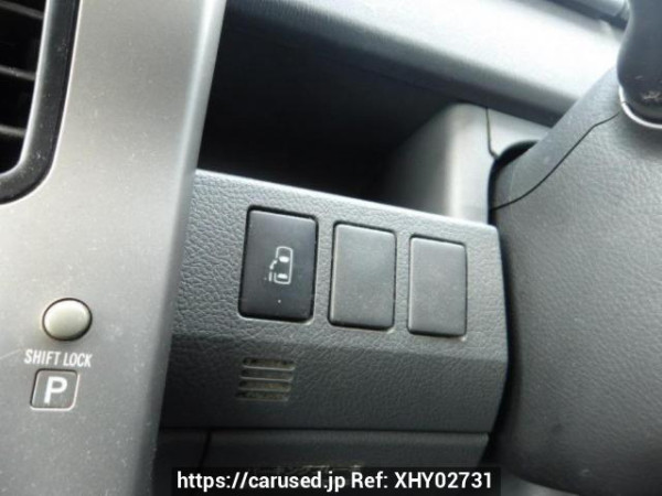 Used 2007 AT toyota voxy ZRR70W Image[24]