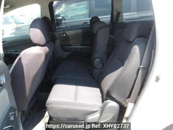 Used 2004 AT toyota wish ZNE14G Image[14]