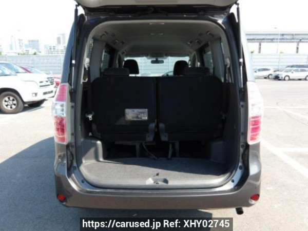 Used 2008 AT toyota noah ZRR70G Image[6]