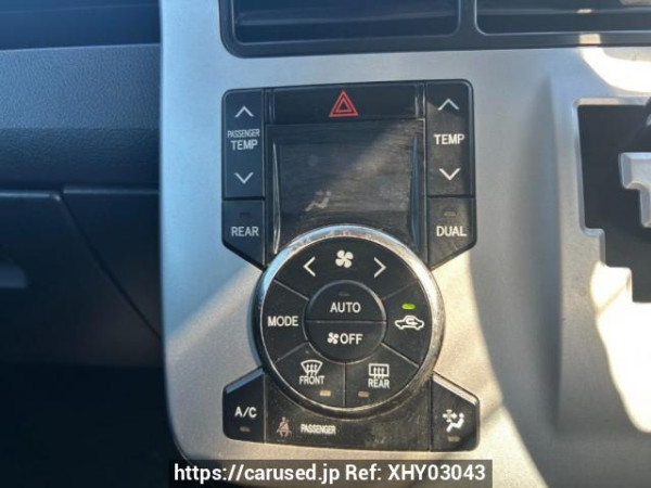 Used 2010 AT toyota noah ZRR70G Image[25]