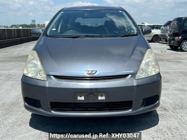 Used 2004 AT toyota wish ZNE14G Image[1]
