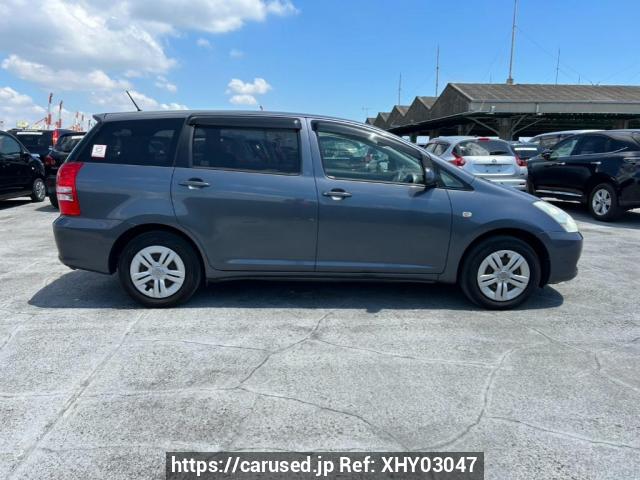 Buy Used 2004 Toyota Wish ZNE14G (XHY03047) - Carused.jp