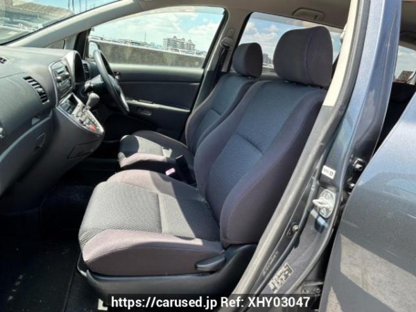 Used 2004 AT toyota wish ZNE14G Image[14]
