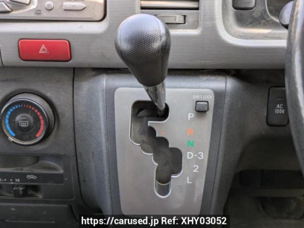 Used 2006 AT toyota hiace-van KDH205V Image[25]