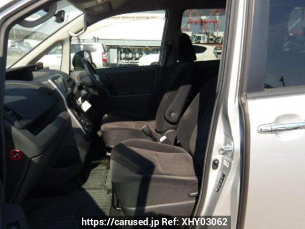 Used 2009 AT toyota noah ZRR70G Image[10]