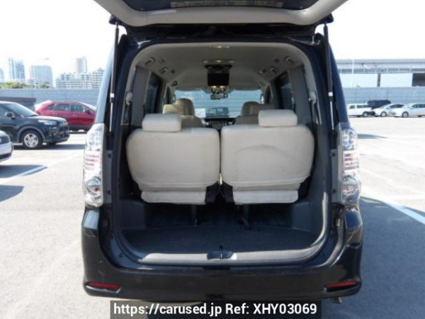 Used 2008 AT toyota voxy ZRR70W Image[6]
