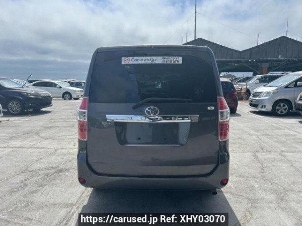 Used 2008 AT toyota noah ZRR70G Image[5]