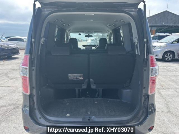 Used 2008 AT toyota noah ZRR70G Image[8]