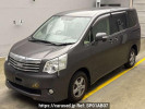 Toyota Noah ZRR75G