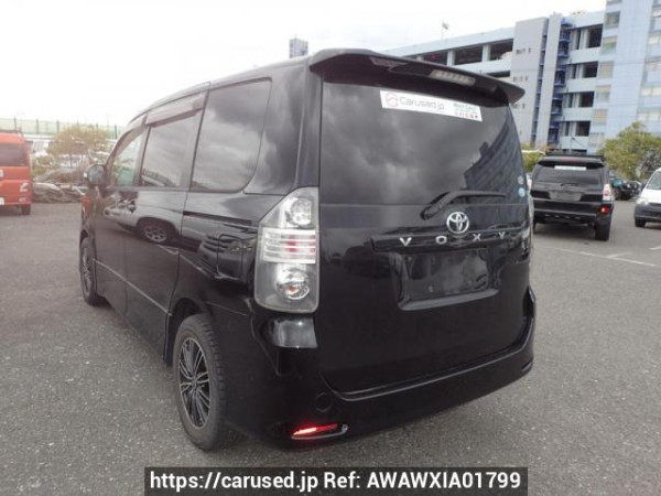 Used 2008 AT toyota voxy ZRR70W Image[3]