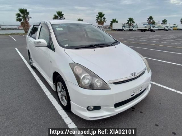 Used 2005 AT toyota wish ZNE10G Image[0]
