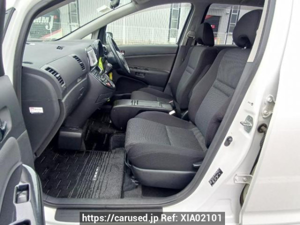 Used 2005 AT toyota wish ZNE10G Image[14]