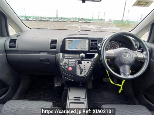 Used 2005 AT toyota wish ZNE10G Image[19]