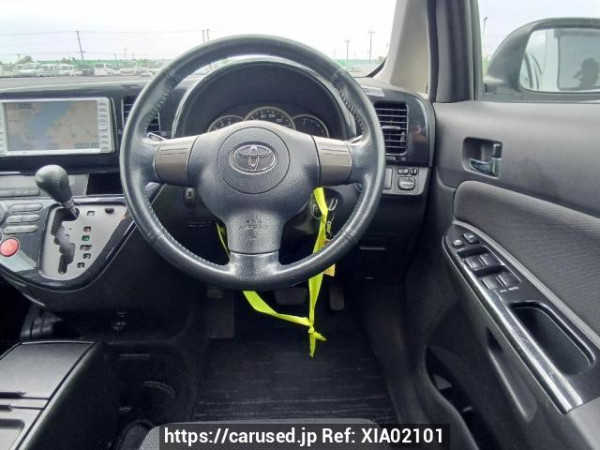 Used 2005 AT toyota wish ZNE10G Image[21]