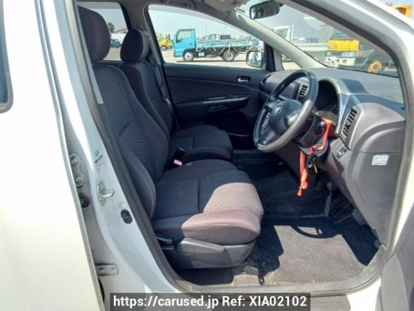 Used 2005 AT toyota wish ZNE10G Image[13]