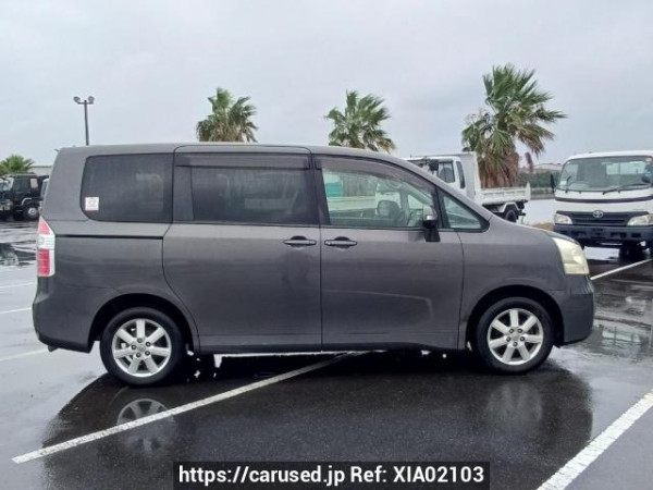 Used 2008 AT toyota noah ZRR70G Image[7]
