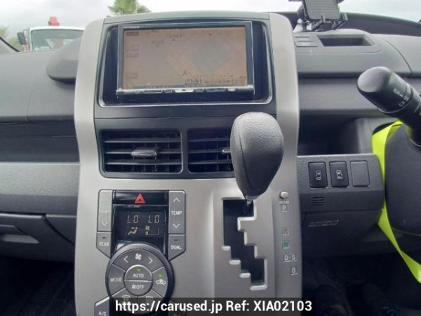 Used 2008 AT toyota noah ZRR70G Image[25]