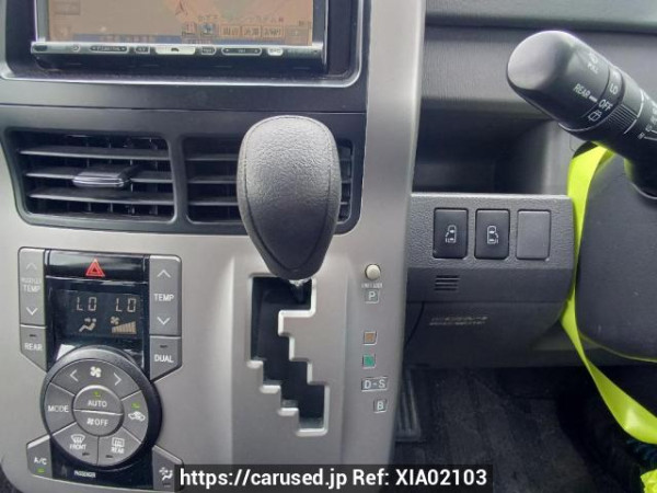 Used 2008 AT toyota noah ZRR70G Image[28]