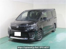 Toyota Voxy ZRR80W