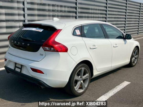 Used 2014 AT volvo v40 MB4164T Image[6]