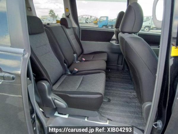 Used 2008 AT toyota noah ZRR70W Image[15]