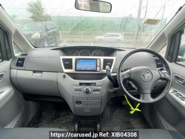 Used 2007 AT toyota voxy AZR60G Image[18]
