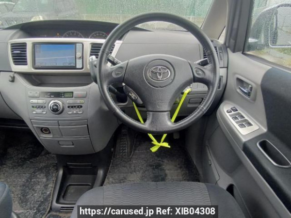 Used 2007 AT toyota voxy AZR60G Image[20]