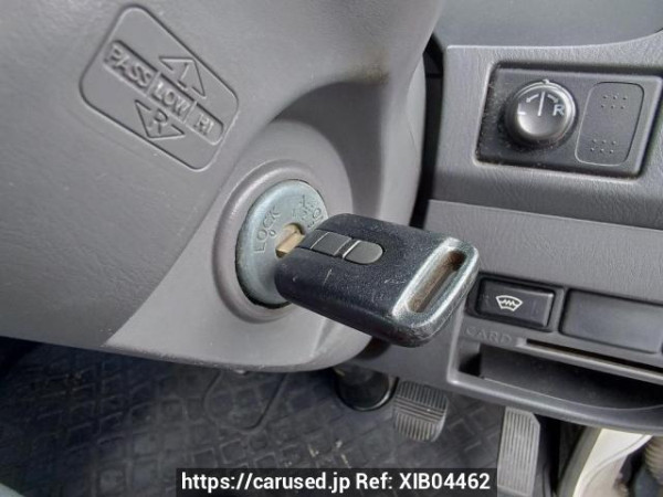 Used 2004 MT nissan caravan-bus DWMGE25 Image[20]