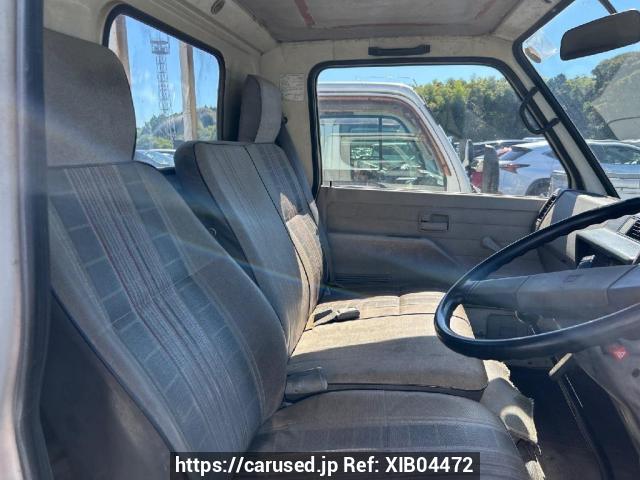 Buy Used 1987 Isuzu Elf Truck NHR55E (XIB04472) | Japanese