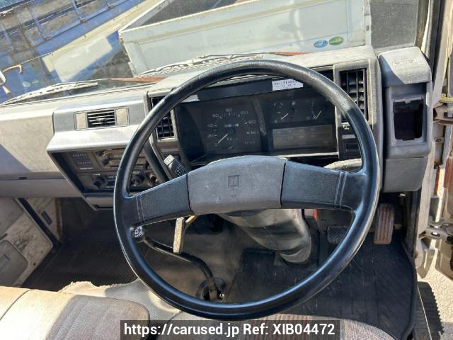 Buy Used 1987 Isuzu Elf Truck NHR55E (XIB04472) | Japanese