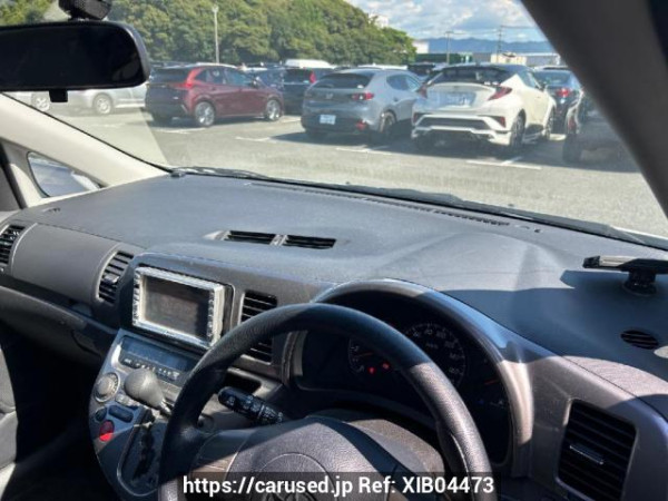 Used 2005 AT toyota wish ZNE10G Image[13]