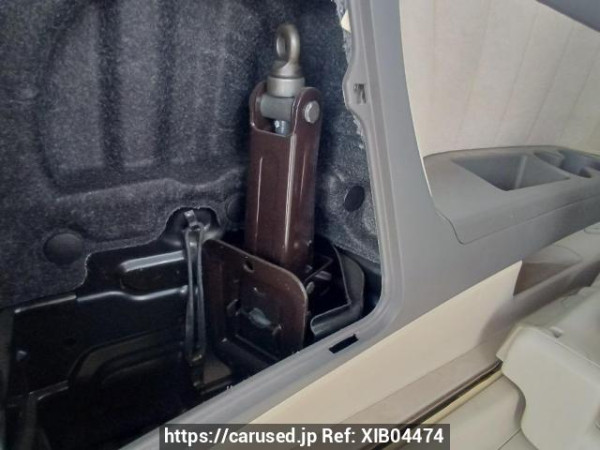 Used 2004 AT toyota alphard ANH10W Image[42]