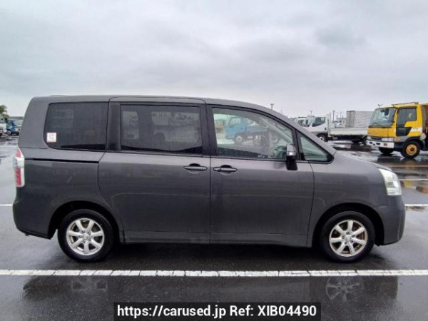 Used 2008 AT toyota noah ZRR70G Image[7]