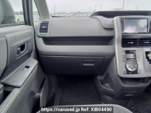 Used 2008 AT toyota noah ZRR70G Image[20]