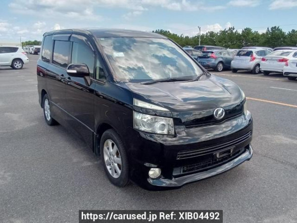 Used 2008 AT toyota voxy ZRR70W Image[0]